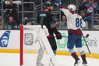 NHL | Nečas znovu řádil. Zazářili i Pastrňák s Hronkem - Sport.cz